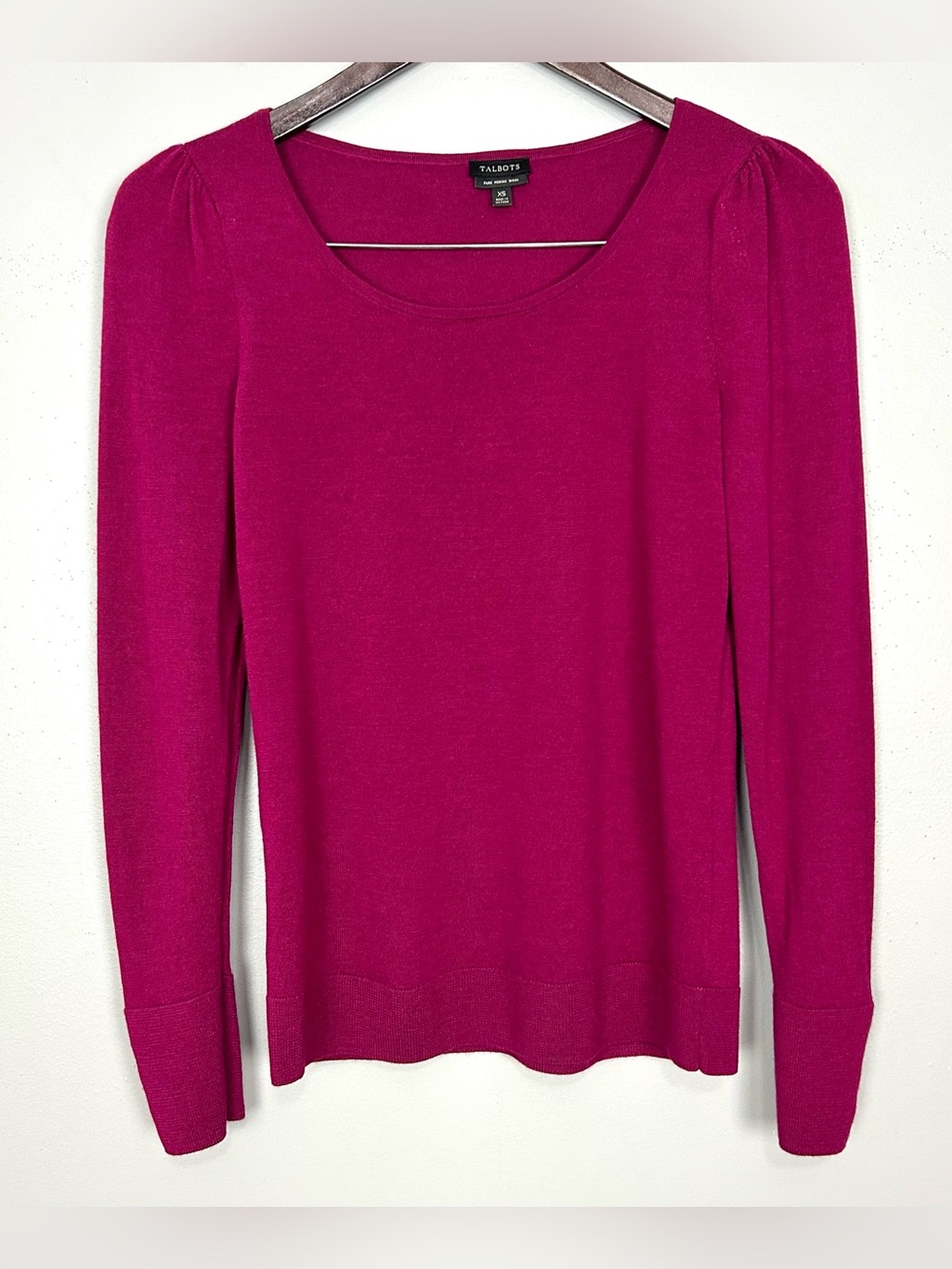 Talbots Merino Wool Scoop Neck Sweater Women’s Sz XS Puff Shoulder Pearl Buttons